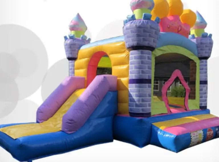 Aeroinflatables Bouncy Castles2 768x569