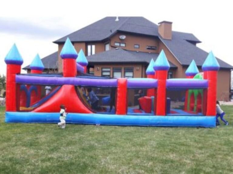 Big Bounce Castle Red deer 768x574